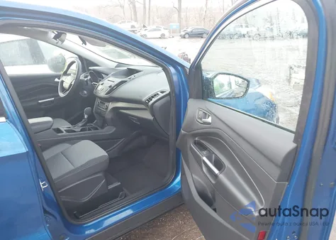 2017 Ford Escape Se z USA, uszkodzony, nr VIN 1FMCU9GD9HUE65567